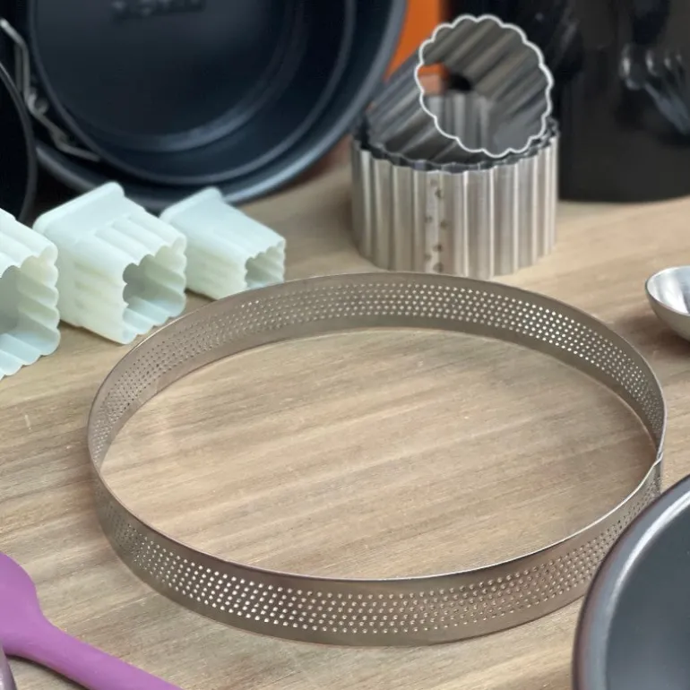 Aro para tarta perforado 16x2