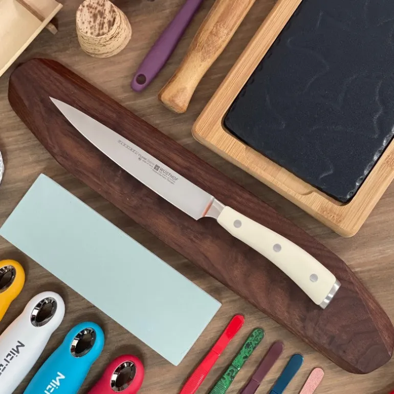 Cuchillo fileteador flexible Wusthof Ikon Creme