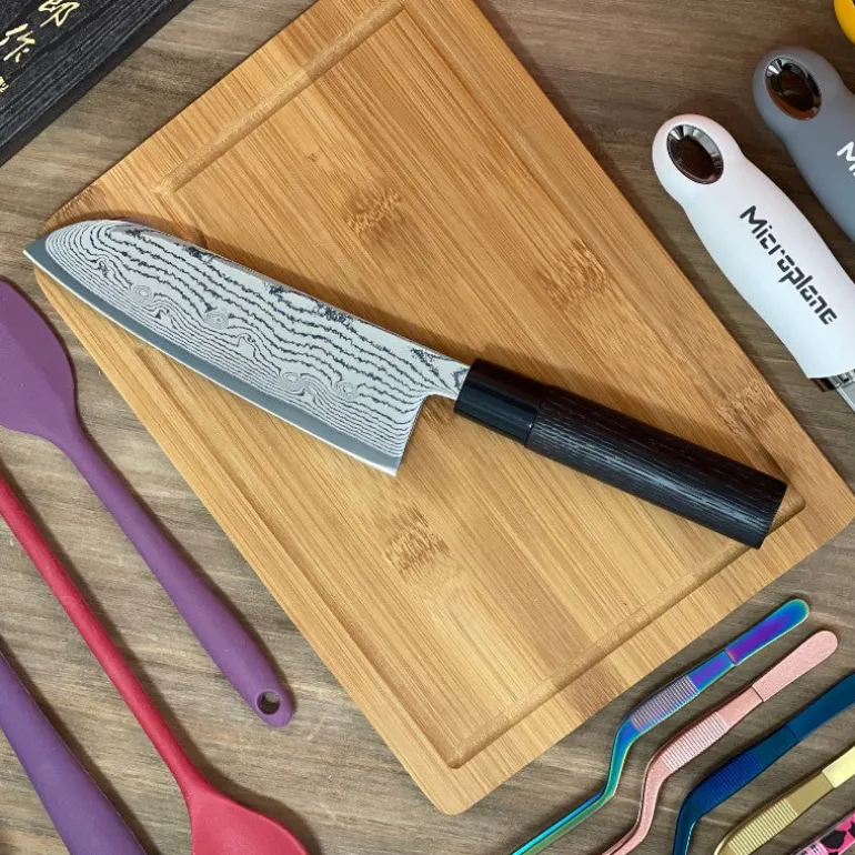 Cuchillo Santoku 16 cms Tojiro Shippu Black