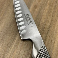 Cuchillo Santoku Alveolado Global GS-90