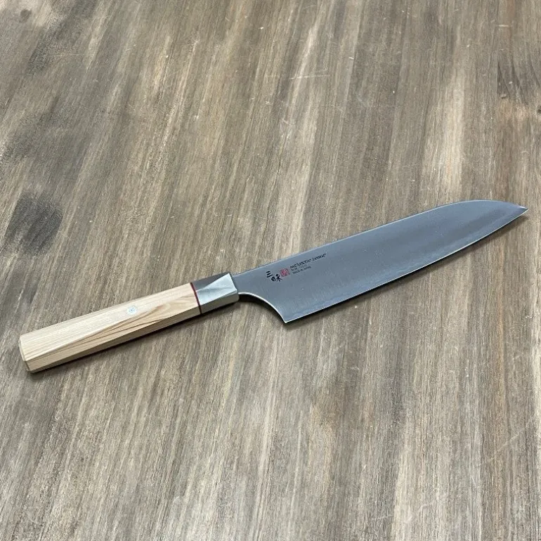 Cuchillo Santoku Zanmai Beyond 18 Cms