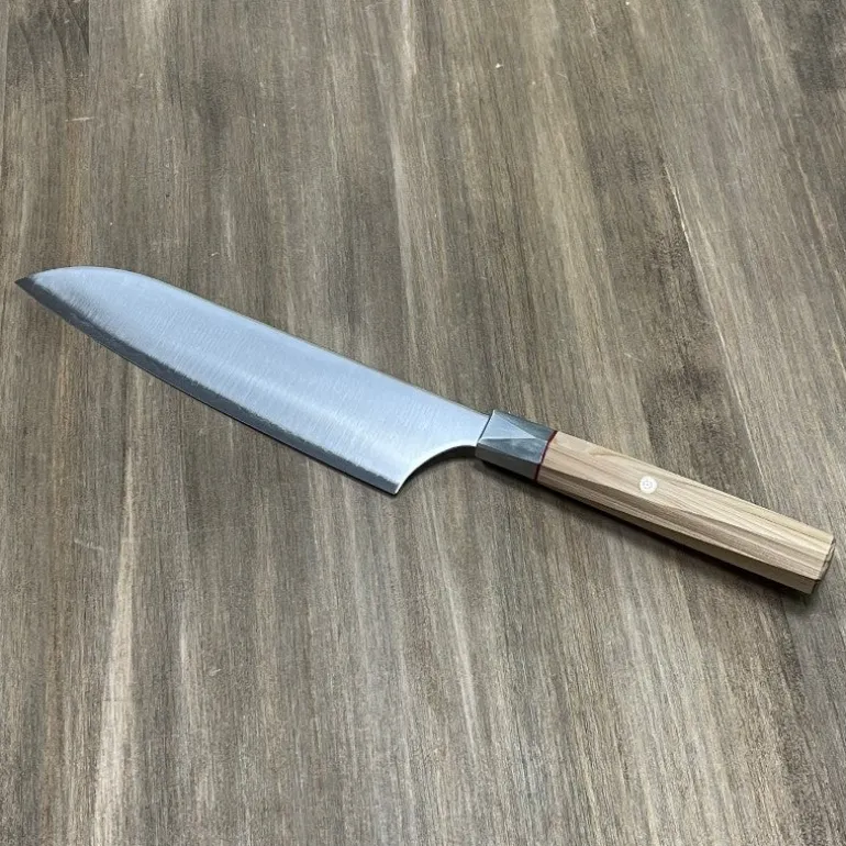 Cuchillo Santoku Zanmai Beyond 18 Cms