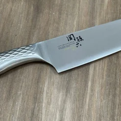 Cuchillo Seki Magoroku Shoso Santoku 16 Cms