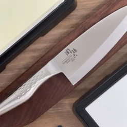 Cuchillo Seki Magoroku Shoso Deba 18 Cms