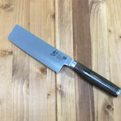 Cuchillo Shun Premier Nakiri 14 Cms