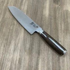 Cuchillo shun premier santoku 18 cms