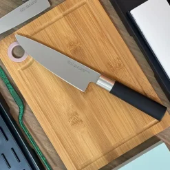 Cuchillo Wasabi Black cebollero 15 Cms