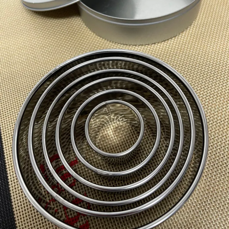 Juego de 6 cortapastas redondos lisos