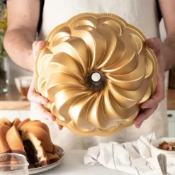 Nordic Ware molde Piruoette Bundt