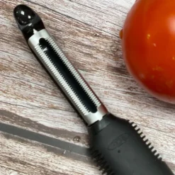 Pelador de tomates y frutas blandas Oxo